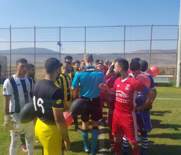 שחקני בועיינה ונחף