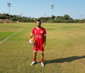 עובר ליריבה העירונית. הילל