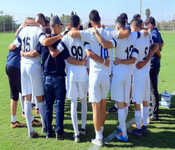  שחקני נווה שאנן (פייסבוק)