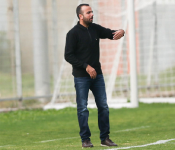 ניצחון מרשים. סרסור (צילום: payperlens)