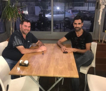 במעמד החתימה