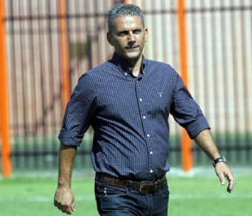 מאמין בקבוצה. יחזקאל