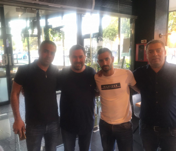 סבג במעמד החתימה