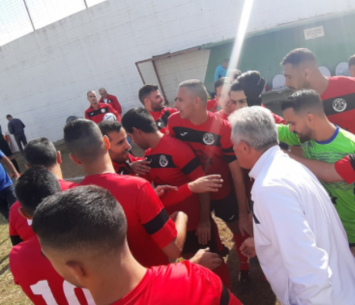 שחקני שלומי חוגגים (הפועל שלומי)