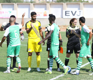 רועי דיין במדי הפועל ירמיהו חולון (מוחמד סרסור)