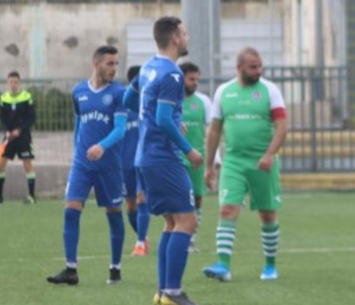 בירוק, איהאב סרסור הבעלים והקפטן של שמשון כפר קאסם (מוחמד סרסור)