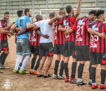 רוצים לחזור לליגה. שחקני אשדוד (אבישי אפטקר)