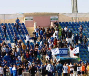 מקווים לאיכות בעונה הקרובה. אוהדי דימונה (מוטי קדוש)