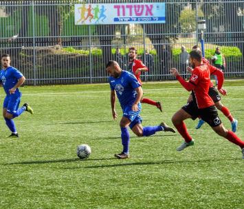 בדרך לפרוח. בן שאנן