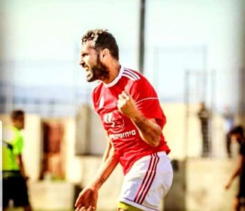 מנהיג על המגרש. חדד (צילום: ואסים מואסי)