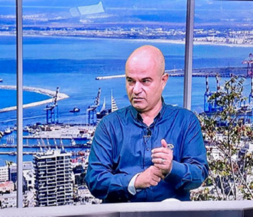 הכרעה רק על כר הדשא. בן דור (צילום: ראובן כהן עיריית חיפה)