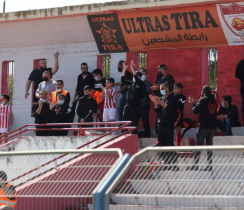 הקהל סוף סוף חזר למגרשים (דאפר מחאמיד)