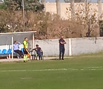 נהנה על הקווים? סרסור