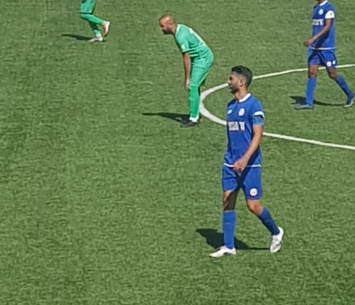 נגמר האוויר. סרסור