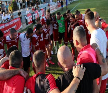 שחקני טירת הכרמל חוגגים עלייה לפלייאוף (הדף הרשמי של המועדון)