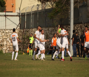 רגעי השמחה! שחקני שעב (צילום: דאפר מחאמיד)