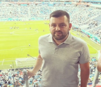 עזב לפני הליגה. זולו