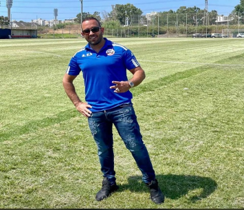 מאמין בקבוצה. סלאמה