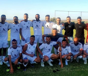 שחקני כפר קרע (כפר קרע)