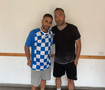 אסור במעמד החתימה