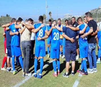 הסתפקו בנקודה. שחקני נווה שאנן (צילום: דוברות מכבי נווה שאנן / אדיר יזירף)