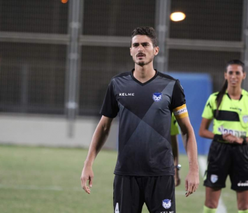 מודע לציפיות. אטיה