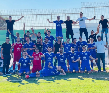 יחגגו גם בסוף העונה? שחקני מכבי נוג׳ידאת. (צילום המועדון)