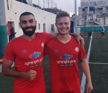 כובשי השערים לטייבה