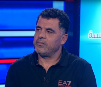 נאלץ לעזוב. זועבי