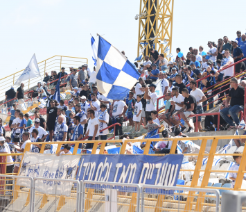 אוהדי שעריים (Payperlens)