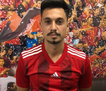 הגיע לחזק. חסידים (צילום: הפועל מרמורק)