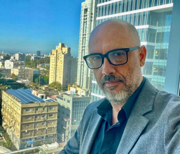 עורך דין של המועדון. שי טל