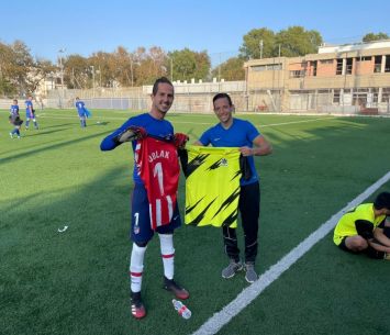 חגיגות ניצחון נדירות בפרדס כץ (באדיבות הקבוצה)