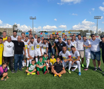 עוד ניצחון חלק. שחקני קריית ים (צילום: דוברות המועדון)