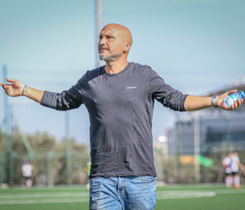 נשאר. סירוטקין