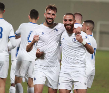 כובשי השערים. חלאיילה ואמזלג (דאפר מחאמיד)