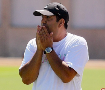 סירב מסיבות אישיות. שלמה