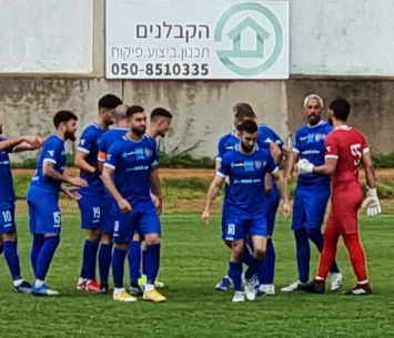 ניצחון חשוב. שחקני כפר קאסם (רועי אסף)