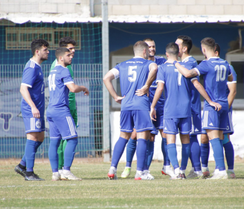 העיר כחולה. שחקני שעריים (בן מלניק)