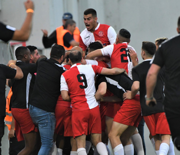 שחקני טירת הכרמל בטירוף (אבי רביבו)