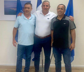 יוצאים לדרך חדשה. ראשי המועדונים עם ראש העיר רונן מרלי (דוברות העירייה)