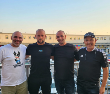 החלוץ במעמד החתימה