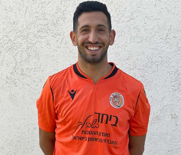 שחקנה החדש של כפר שלם