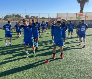 בונים על כשרונות צעירים. שחקני בית