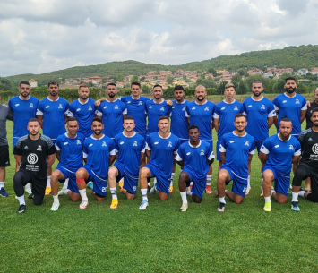 עובדים על גיבוש. שחקני כפר כנא