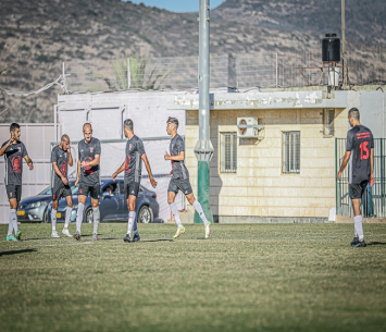 פתחו את העונה עם ניצחון. שחקני טירה