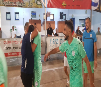 שמחת המנצחים (מדיה הפועל כרמיאל)