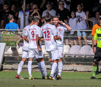 שחקני רעננה בניצחון שני ברציפות על טייבה (אמיר חאג׳ יחיא)