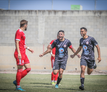 שחקני באקה. חגגו ניצחון גדול (וואסים מוואסי)