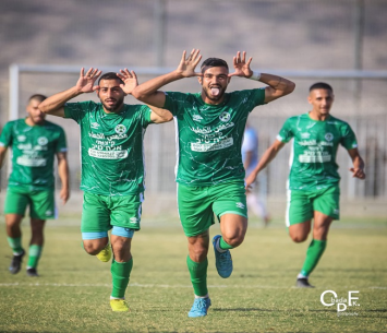 סמיר והלהקה. סמיר פרהוד וחברים חוגגים כיבוש שער (עובאדה אלכתילאת)